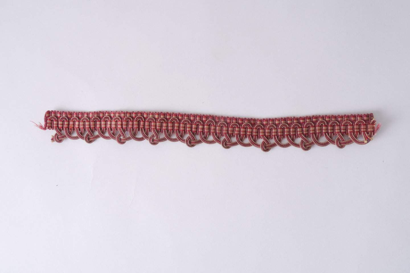 Crête als ornament voor het vervaardigen van passement