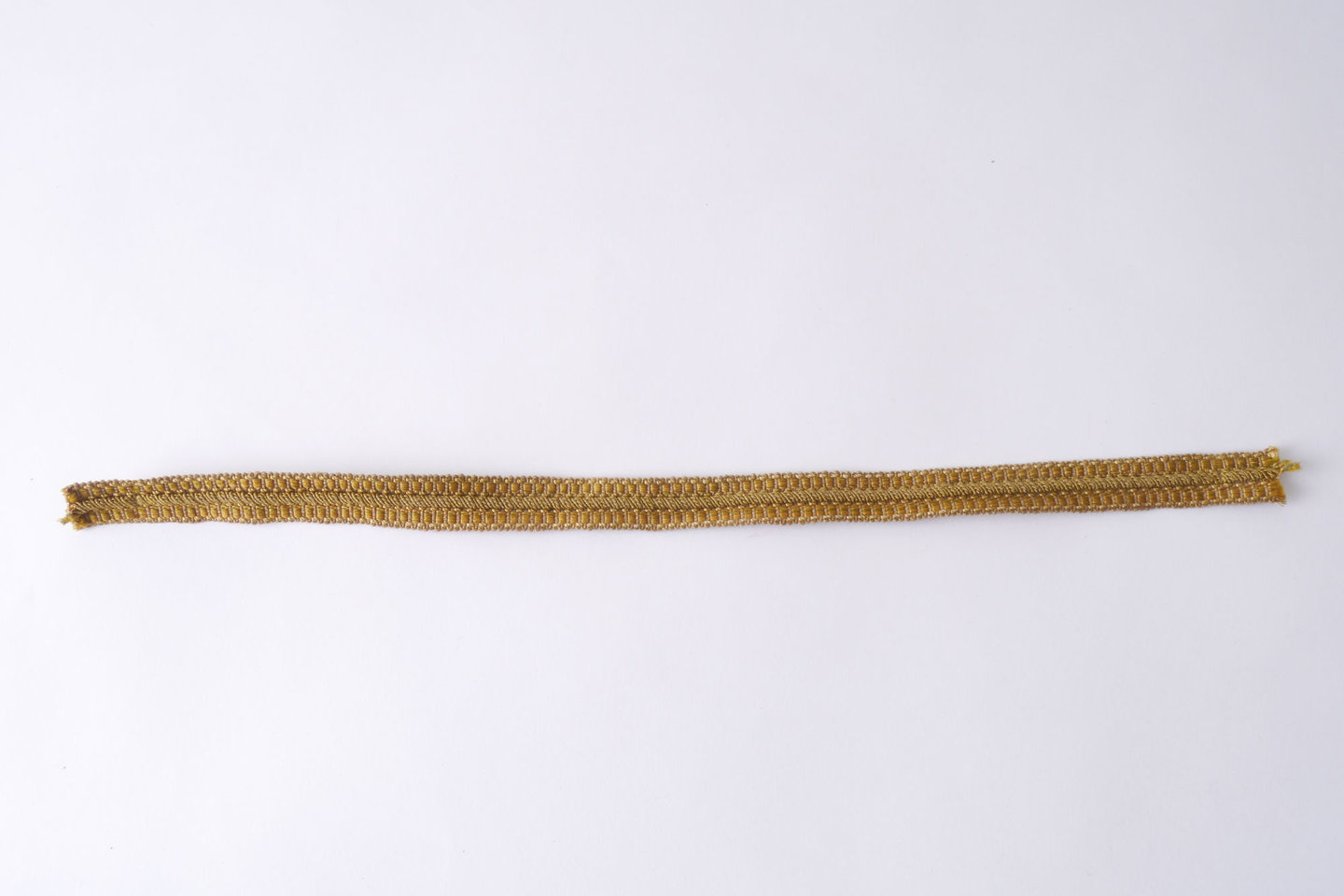 Galon of boord als onderdeel voor het vervaardigen van passement