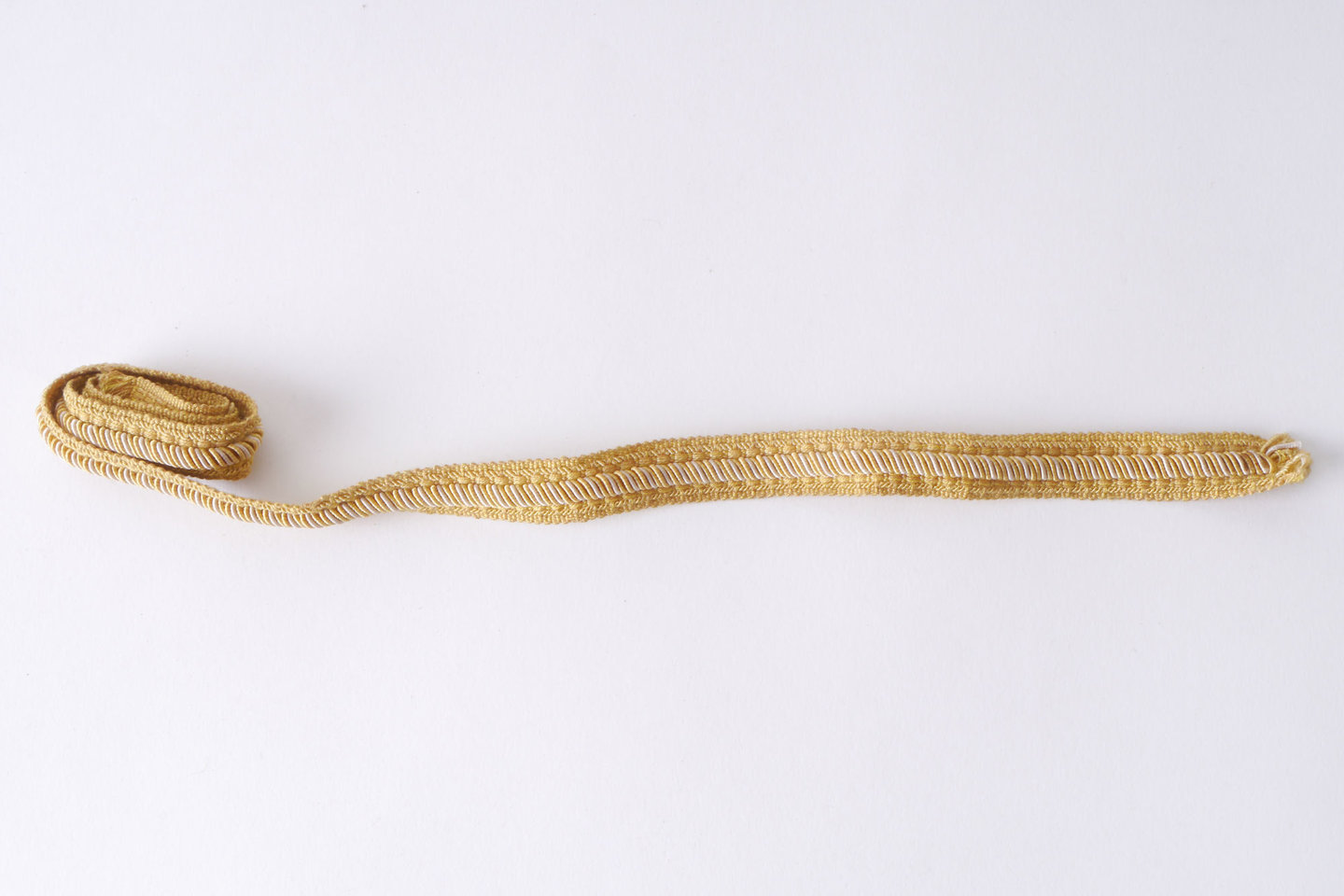 Galon of boord als onderdeel voor het vervaardigen van passement