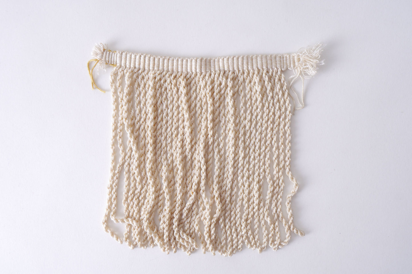 Frange als onderdeel voor het vervaardigen van passement