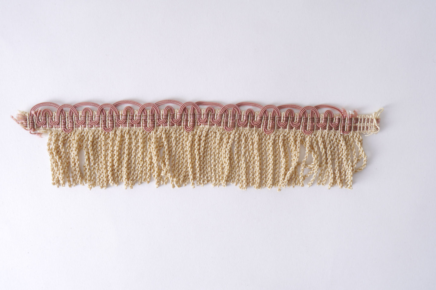 Frange als onderdeel voor het vervaardigen van passement