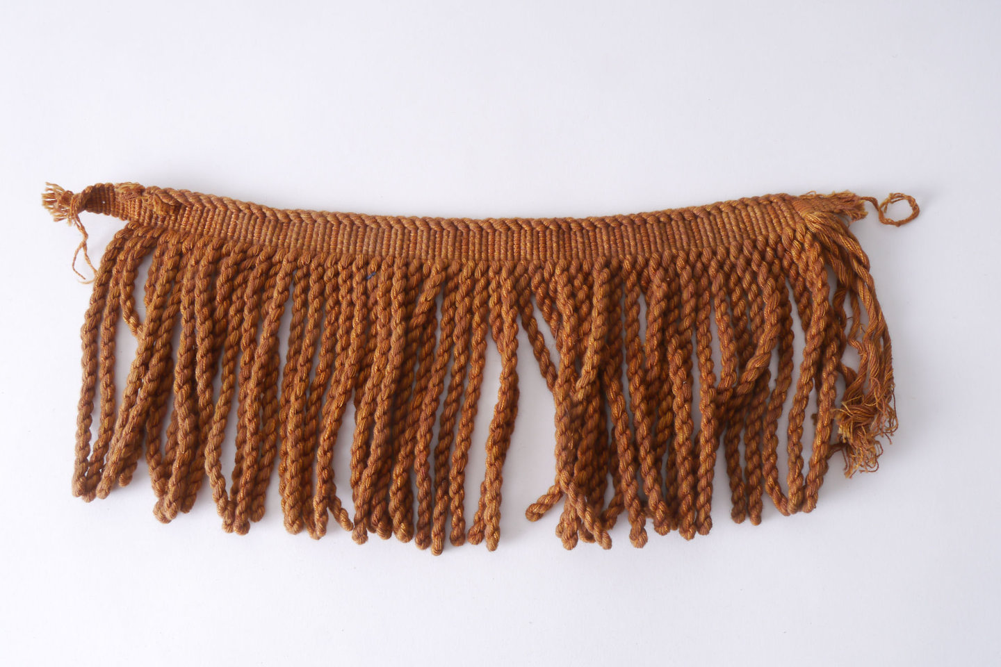 Frange als onderdeel voor het vervaardigen van passement