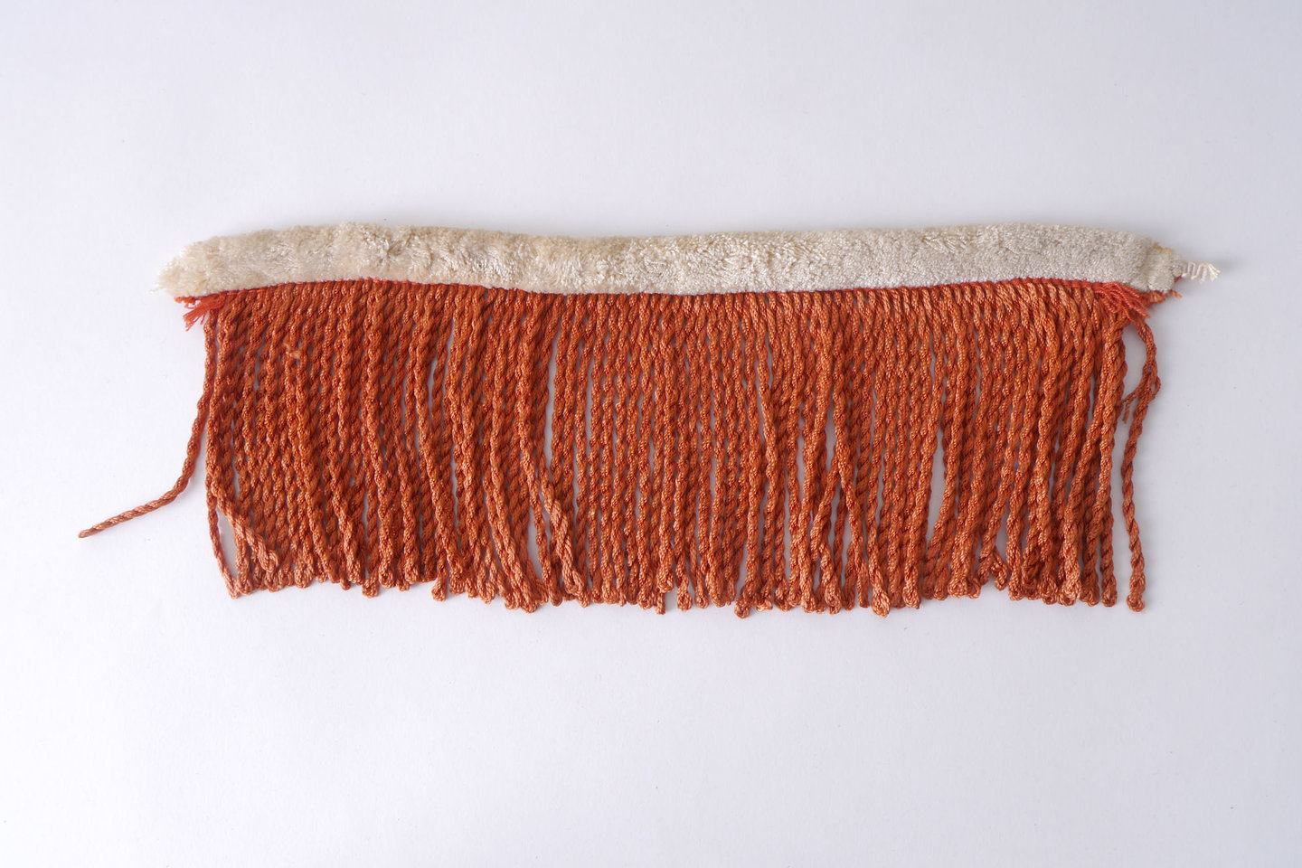 Frange als onderdeel voor het vervaardigen van passement