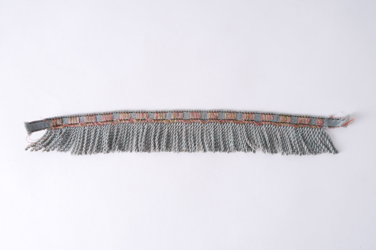 Frange als onderdeel voor het vervaardigen van passement