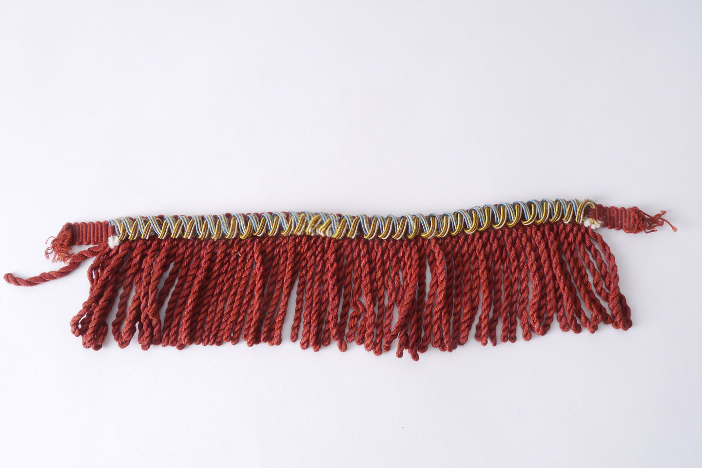 Frange als onderdeel voor het vervaardigen van passement