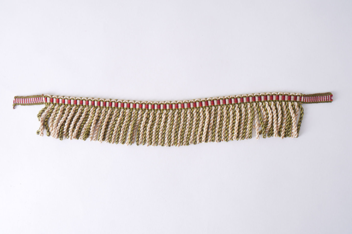 Frange als onderdeel voor het vervaardigen van passement