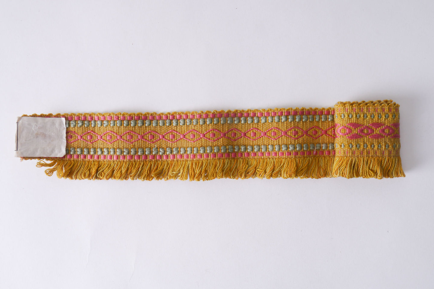 Effilé als onderdeel voor het vervaardigen van passement