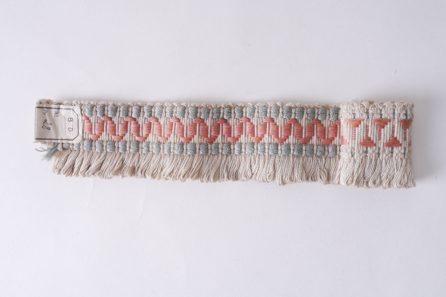 Effilé als onderdeel voor het vervaardigen van passement