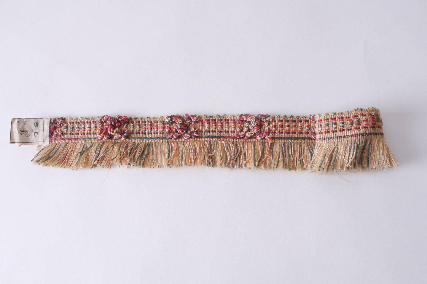 Effilé als onderdeel voor het vervaardigen van passement