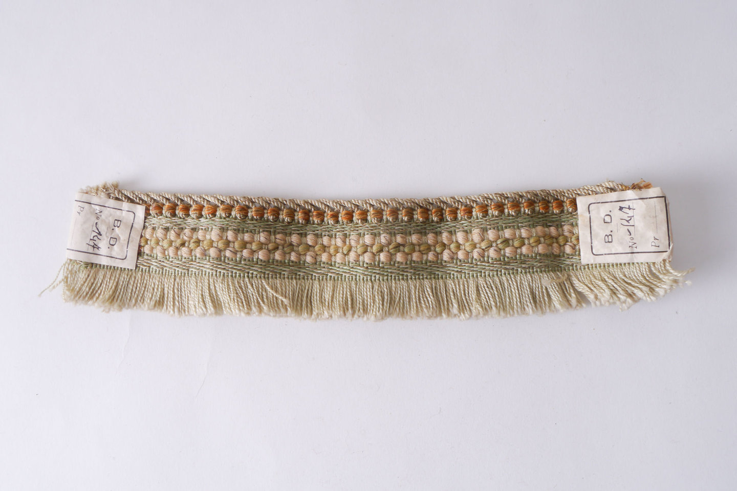 Effilé als onderdeel voor het vervaardigen van passement