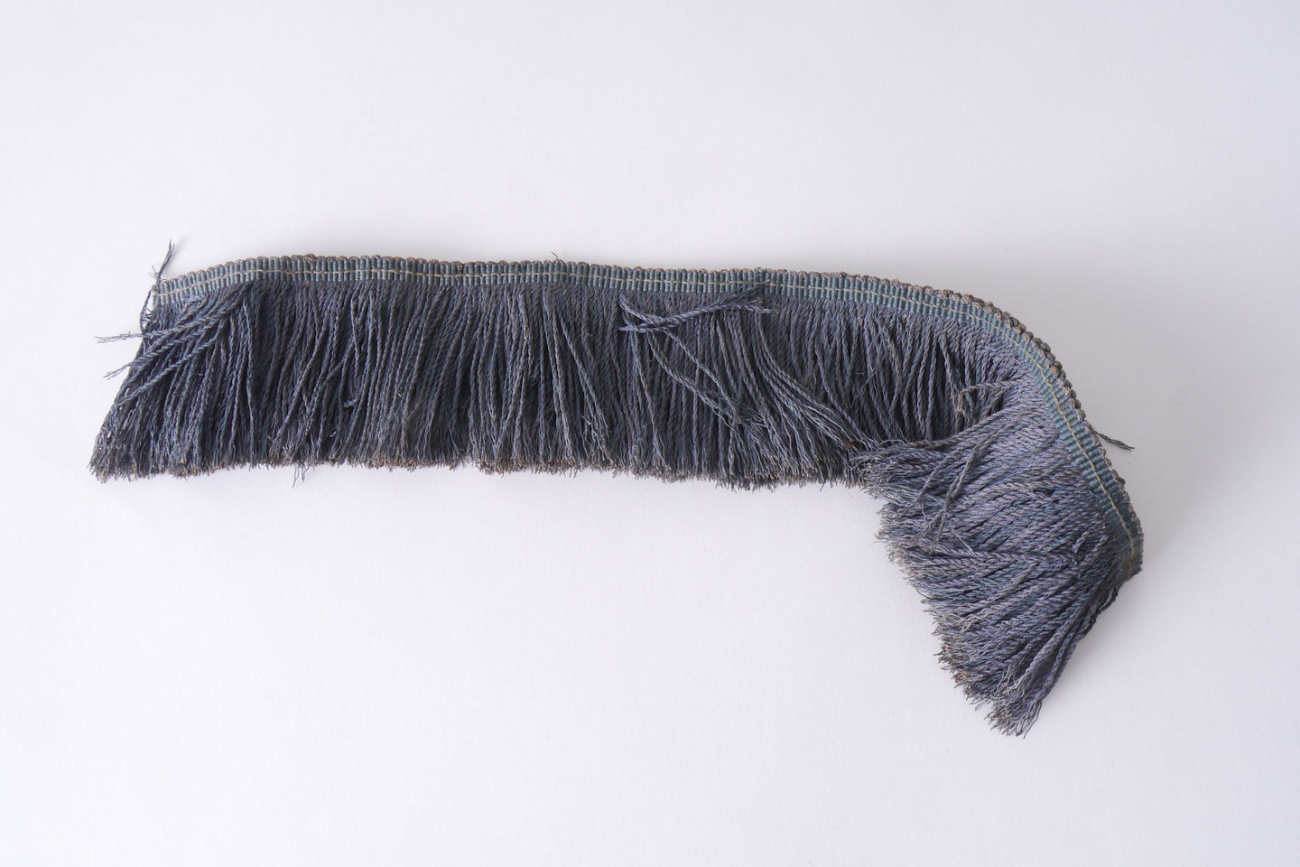 Effilé als onderdeel voor het vervaardigen van passement