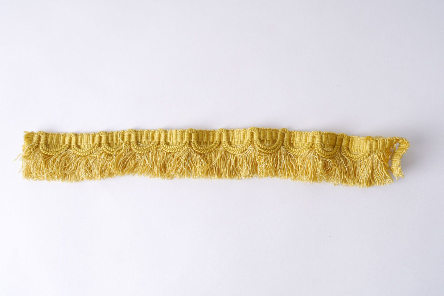 Effilé als onderdeel voor het vervaardigen van passement