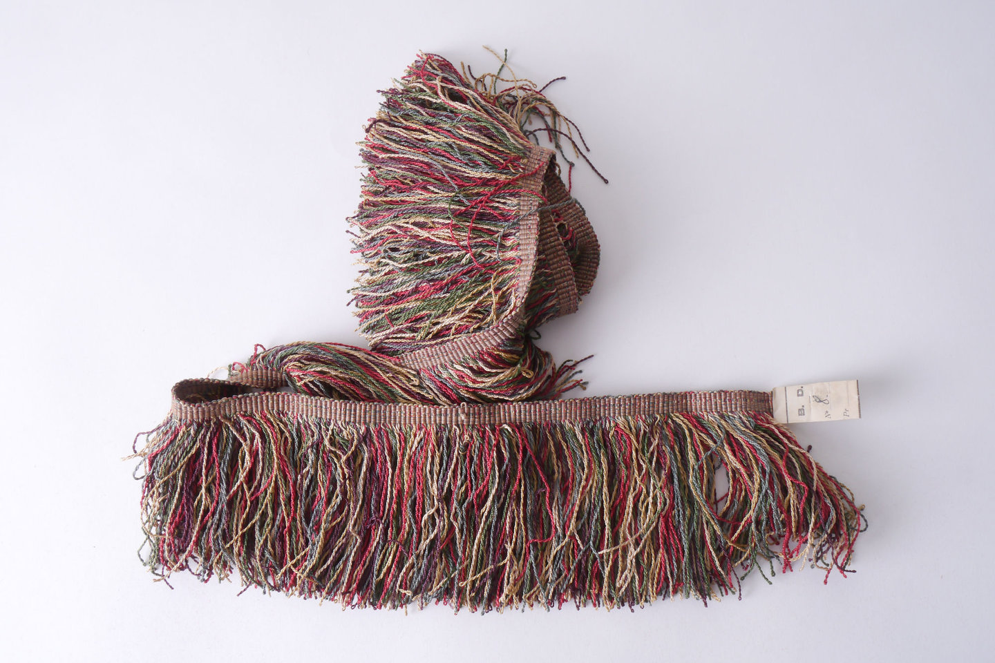 Effilé als onderdeel voor het vervaardigen van passement