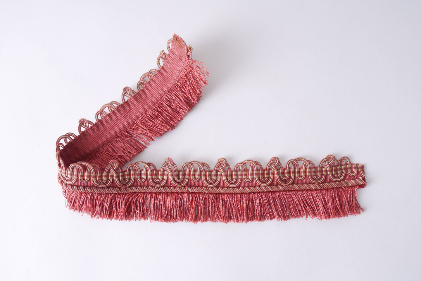 Effilé als onderdeel voor het vervaardigen van passement