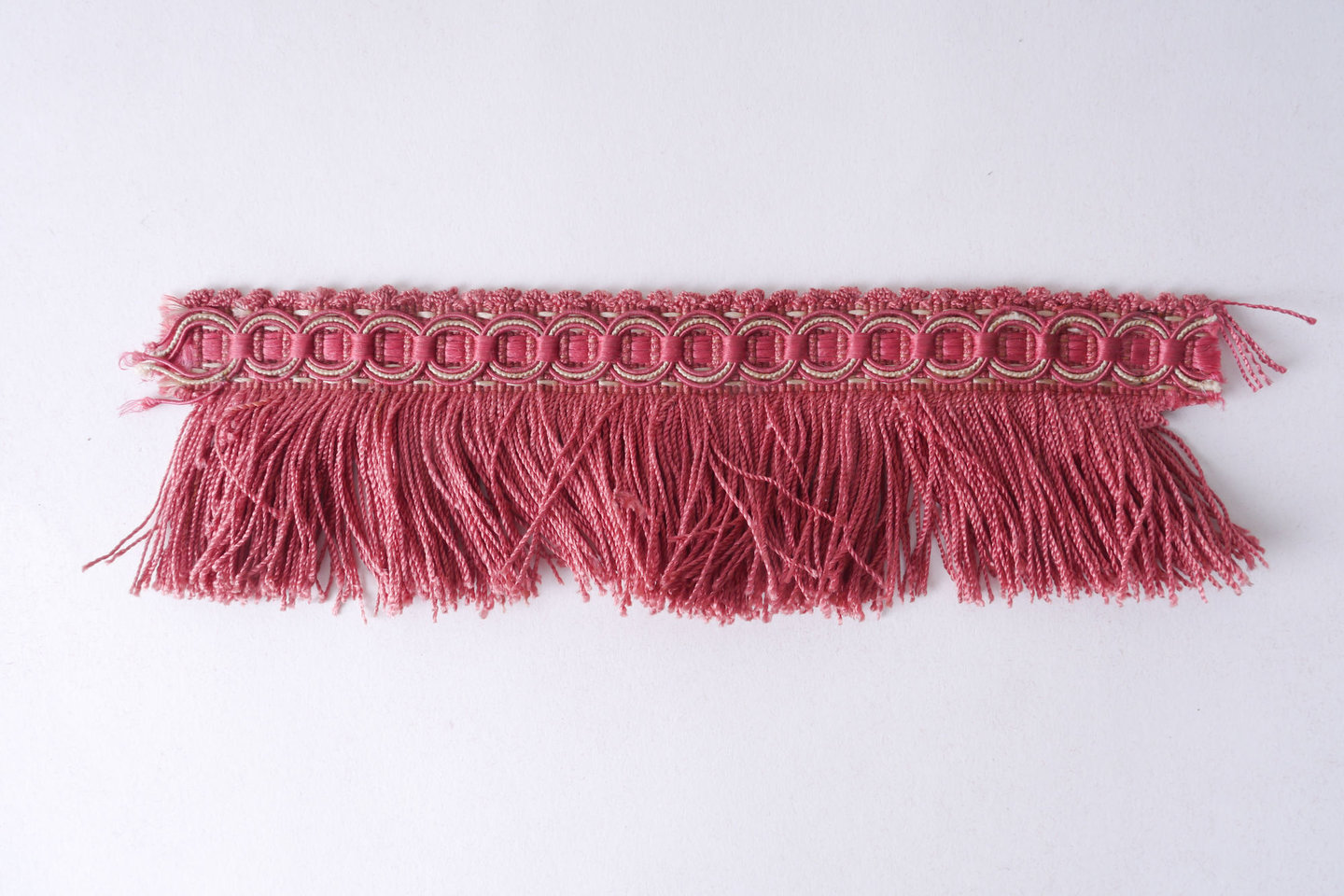 Effilé als onderdeel voor het vervaardigen van passement