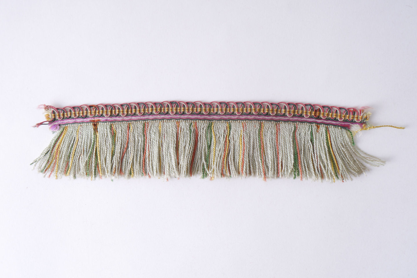 Effilé als onderdeel voor het vervaardigen van passement