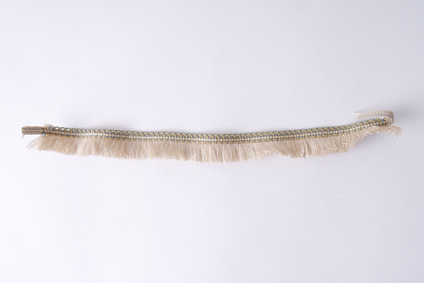 Effilé als onderdeel voor het vervaardigen van passement