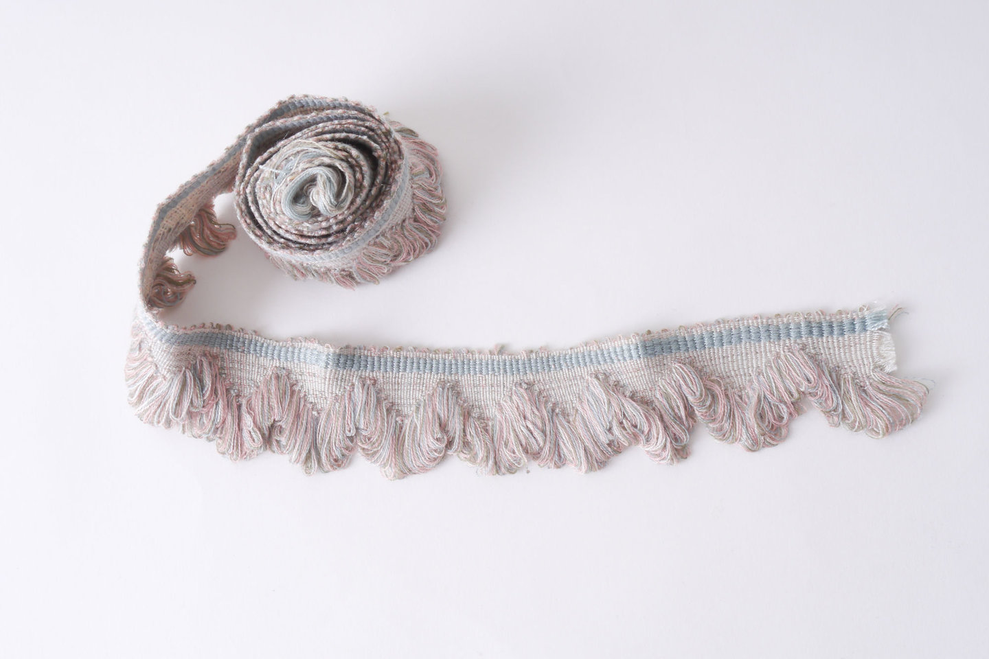 Effilé als onderdeel voor het vervaardigen van passement