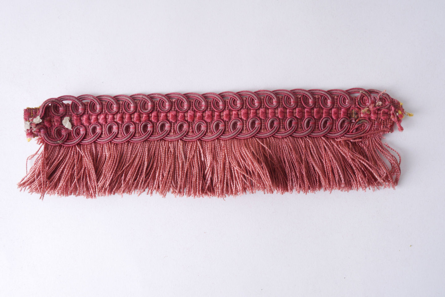 Effilé als onderdeel voor het vervaardigen van passement