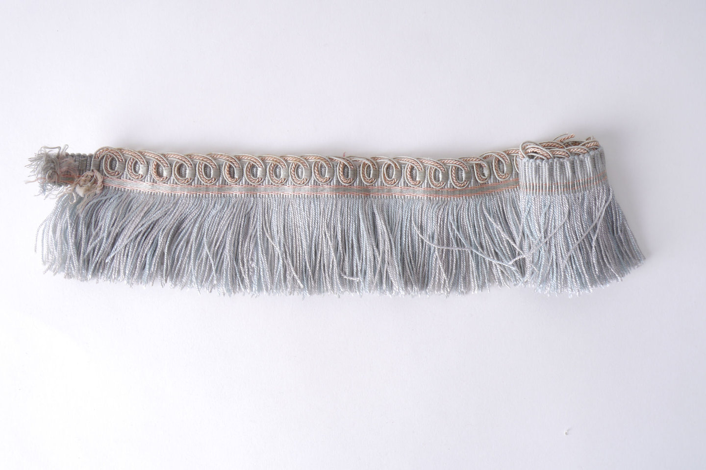 Effilé als onderdeel voor het vervaardigen van passement