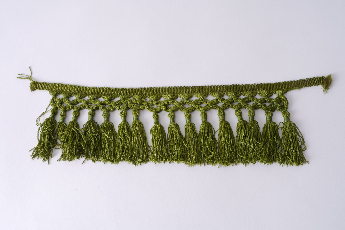 Frange als onderdeel voor het vervaardigen van passement