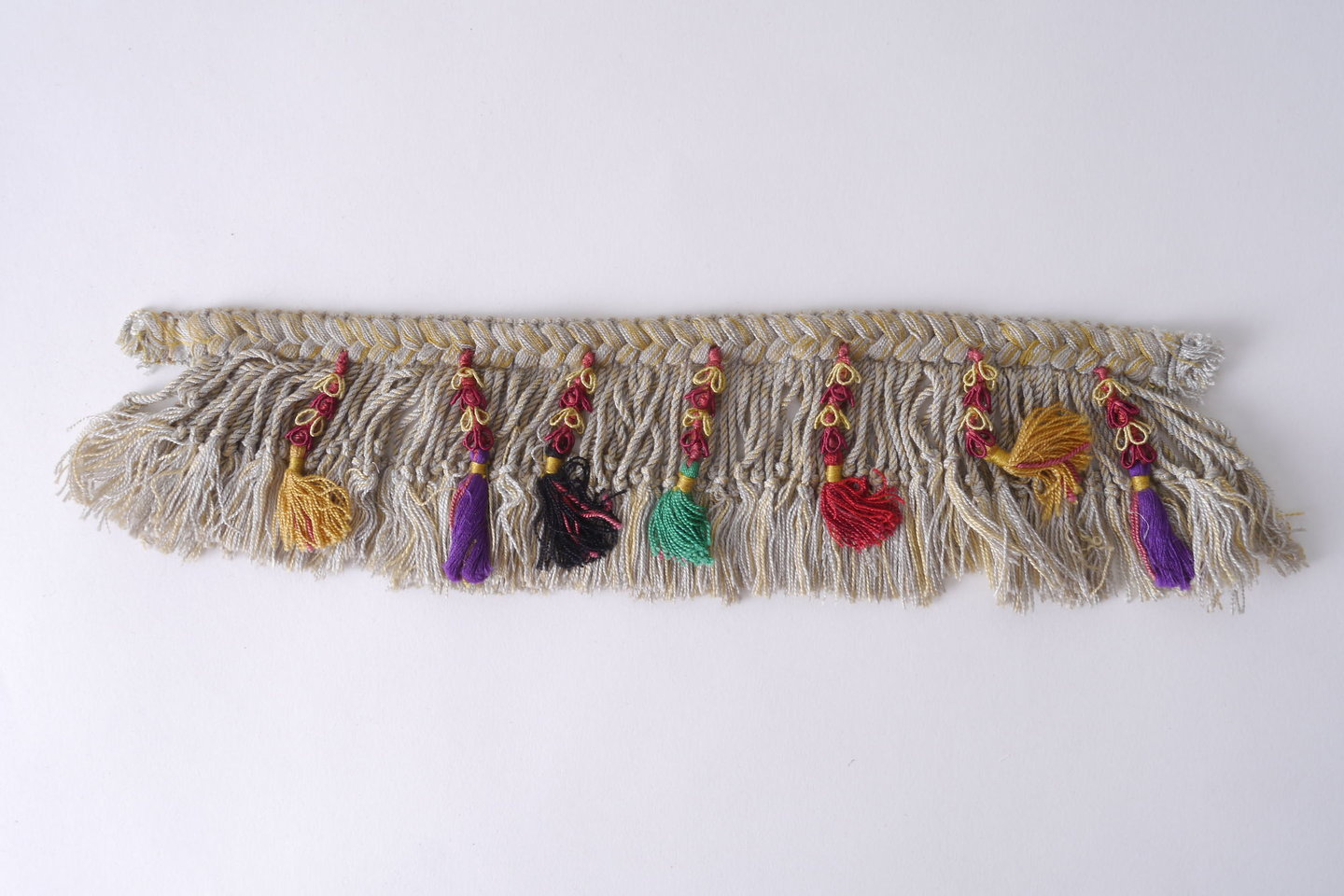 Frange als onderdeel voor het vervaardigen van passement