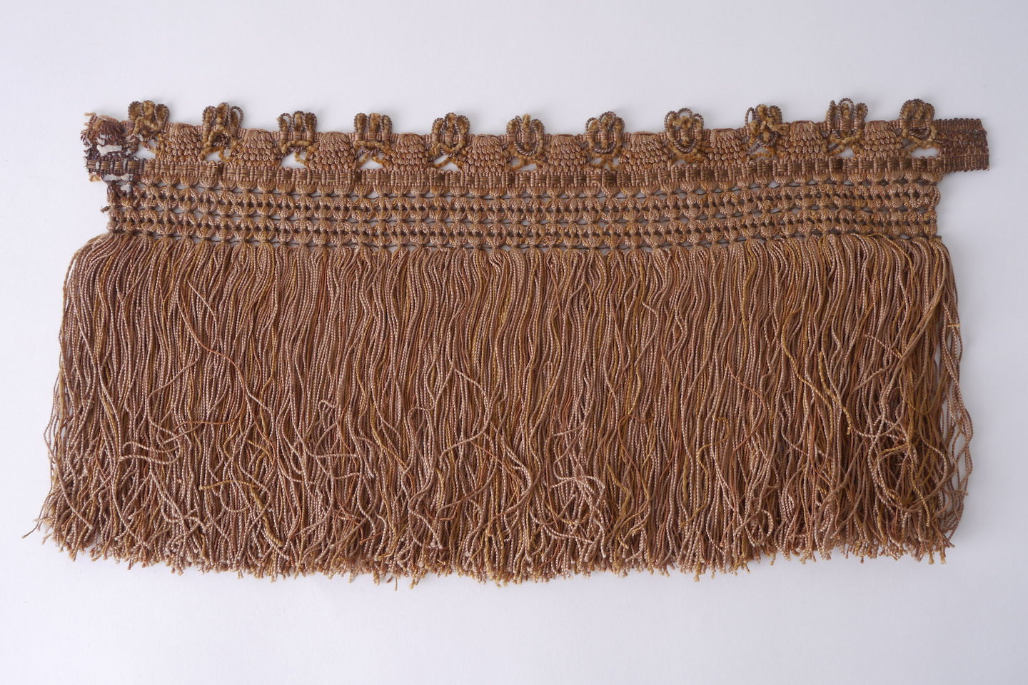 Frange als onderdeel voor het vervaardigen van passement