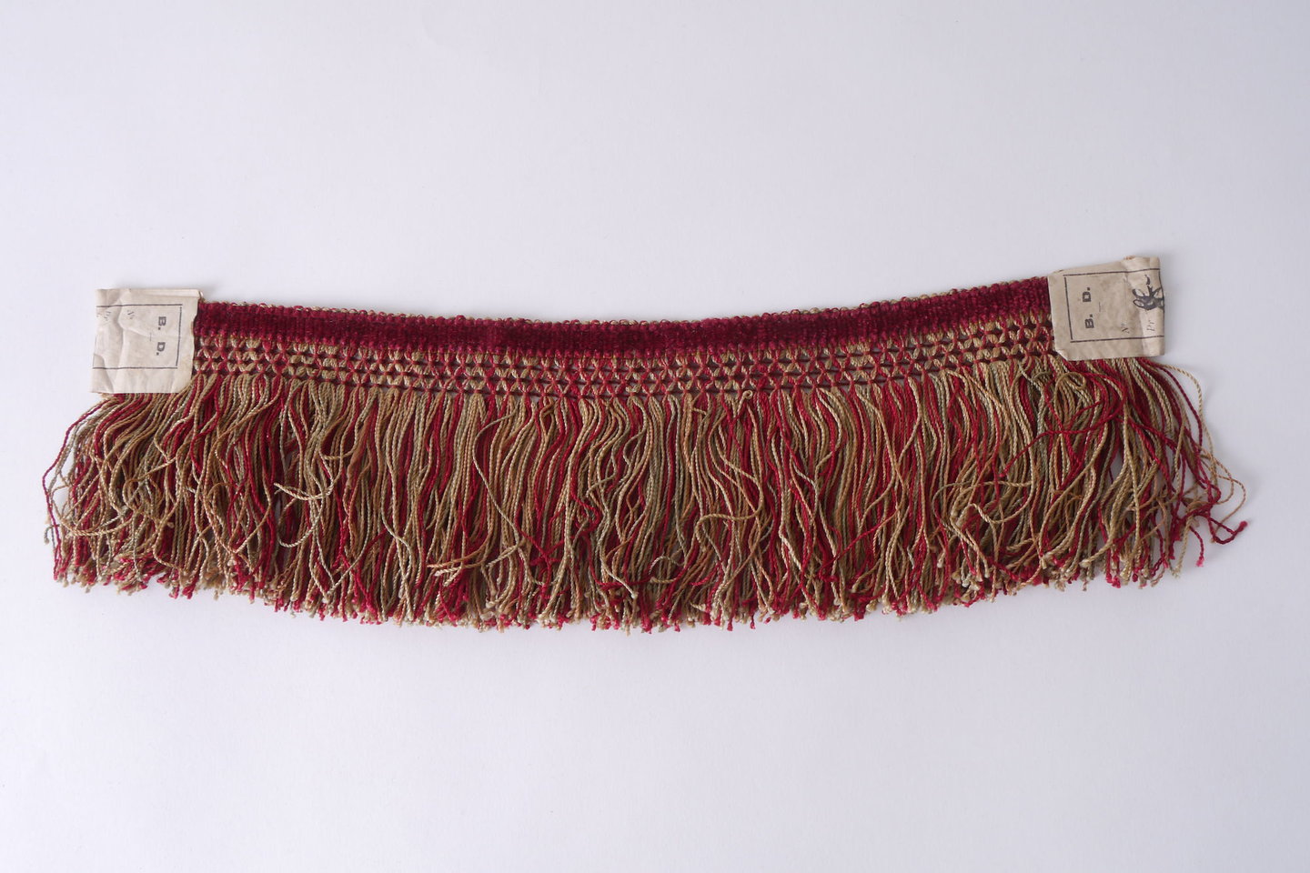 Frange als onderdeel voor het vervaardigen van passement