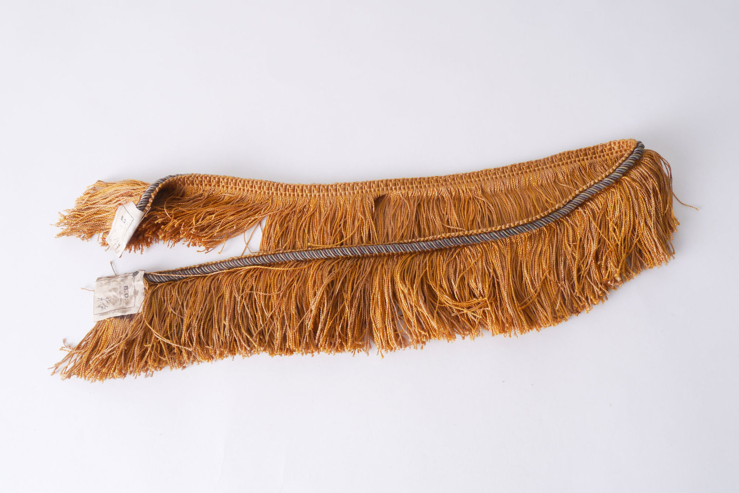 Effilé als onderdeel voor het vervaardigen van passement