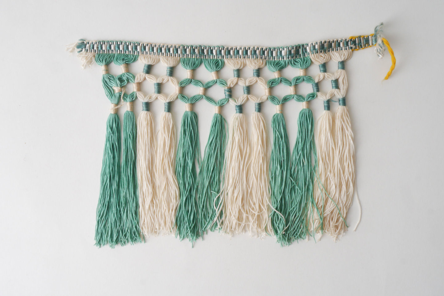 Frange als onderdeel voor het vervaardigen van passement