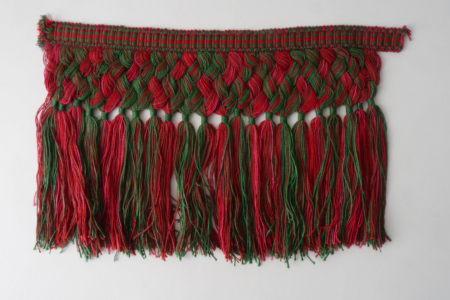 Frange als onderdeel voor het vervaardigen van passement