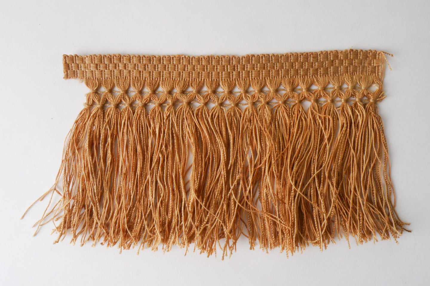 Frange als onderdeel voor het vervaardigen van passement