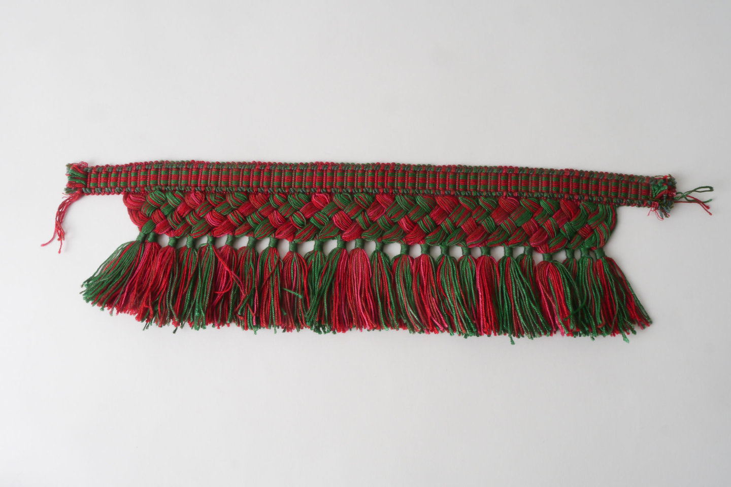 Frange als onderdeel voor het vervaardigen van passement