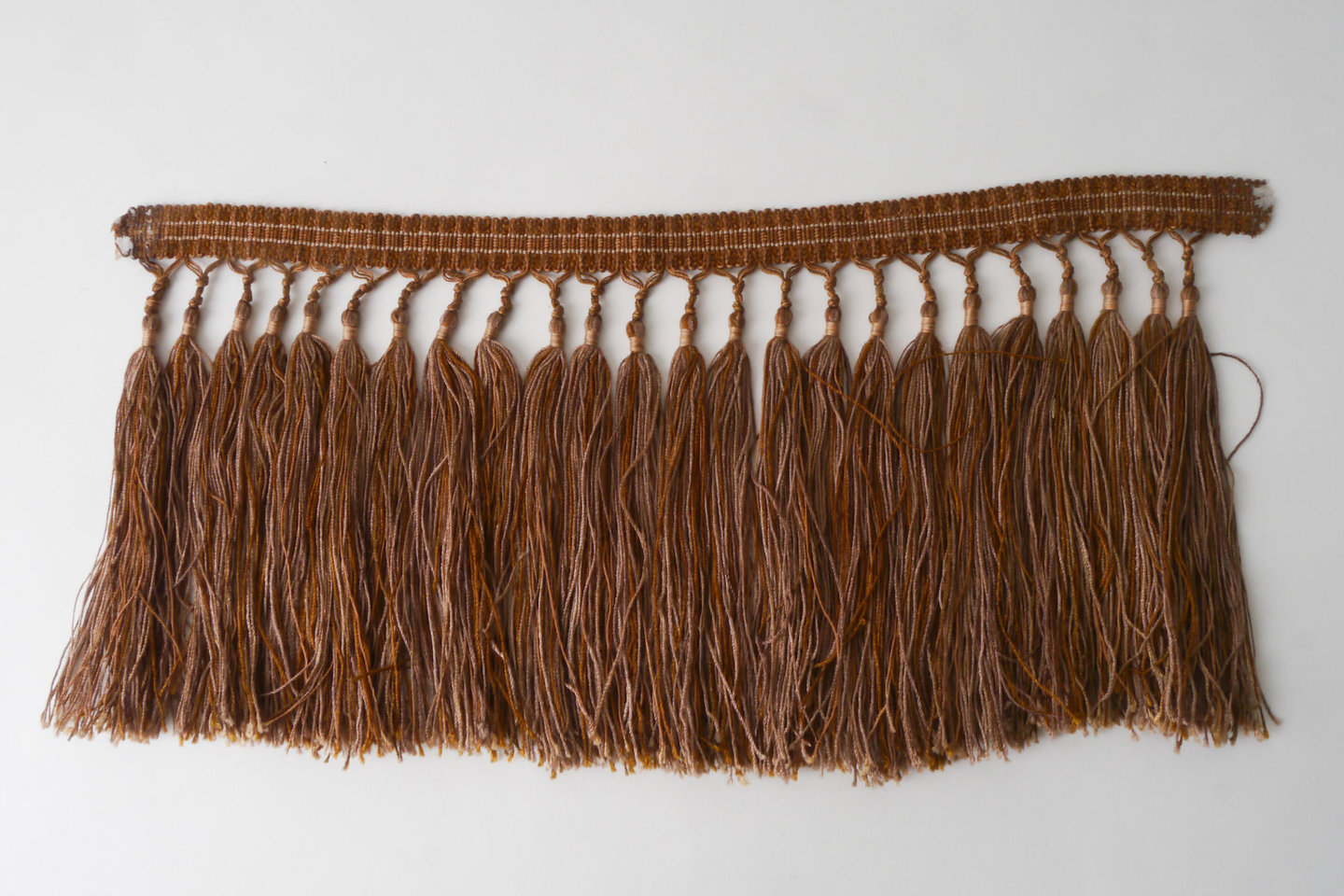 Frange als onderdeel voor het vervaardigen van passement