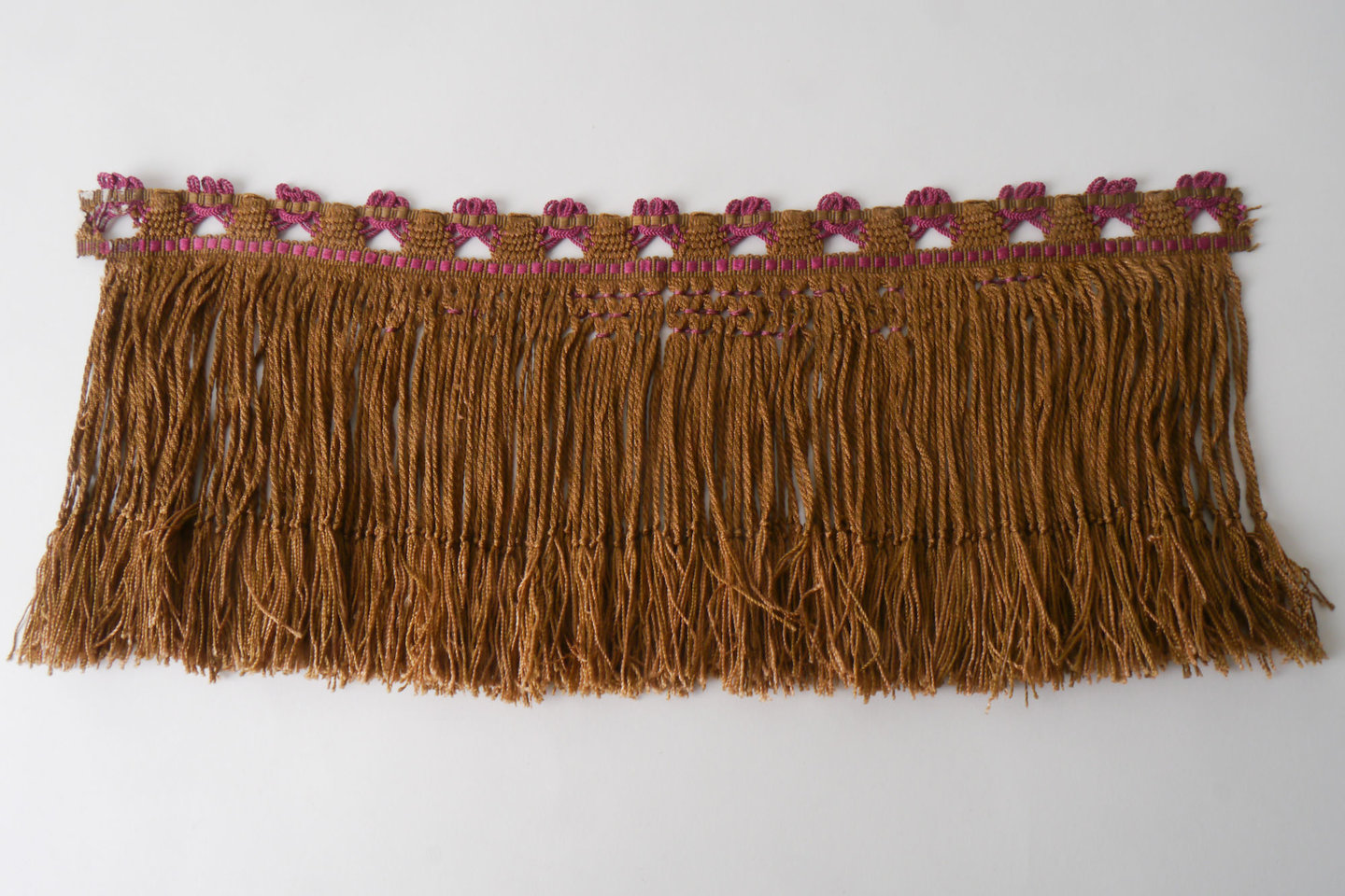 Frange als onderdeel voor het vervaardigen van passement