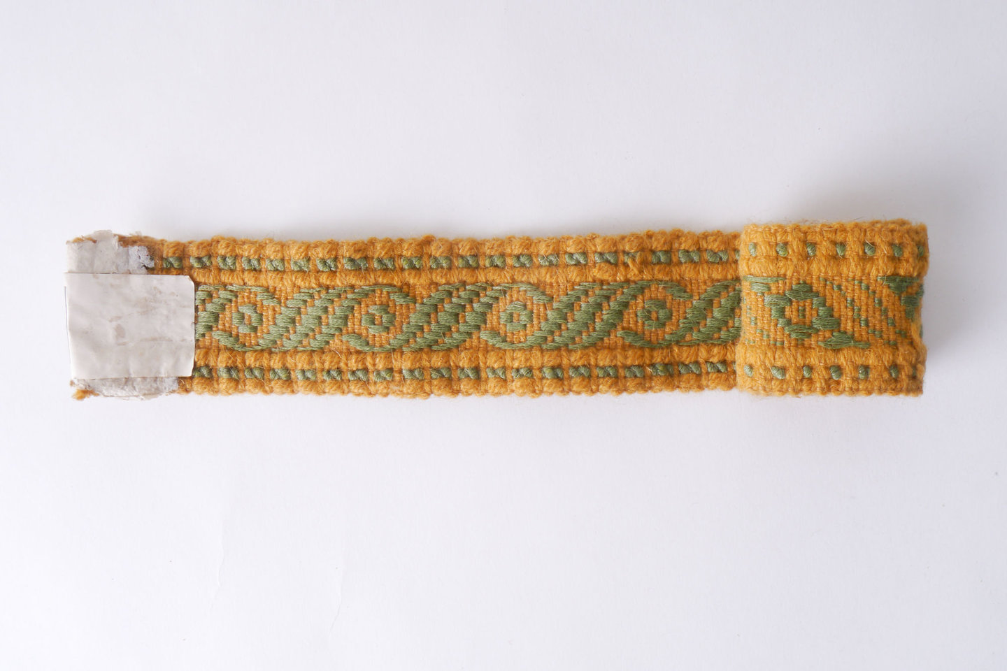 Galon of boord als onderdeel voor het vervaardigen van passement