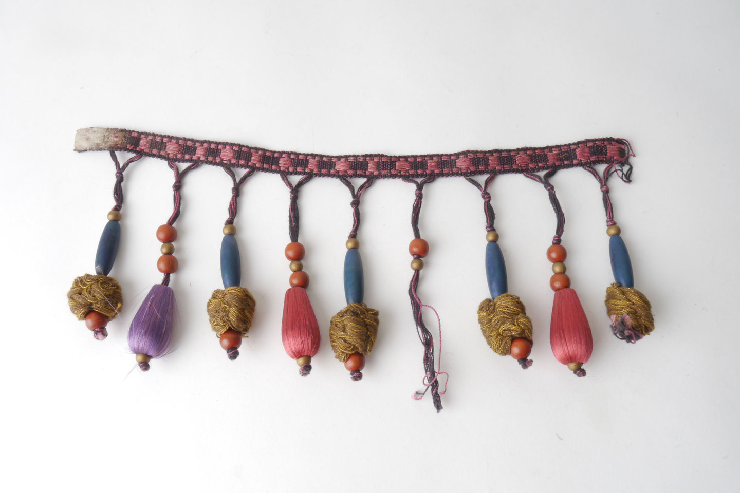 Frange als onderdeel voor het vervaardigen van passement