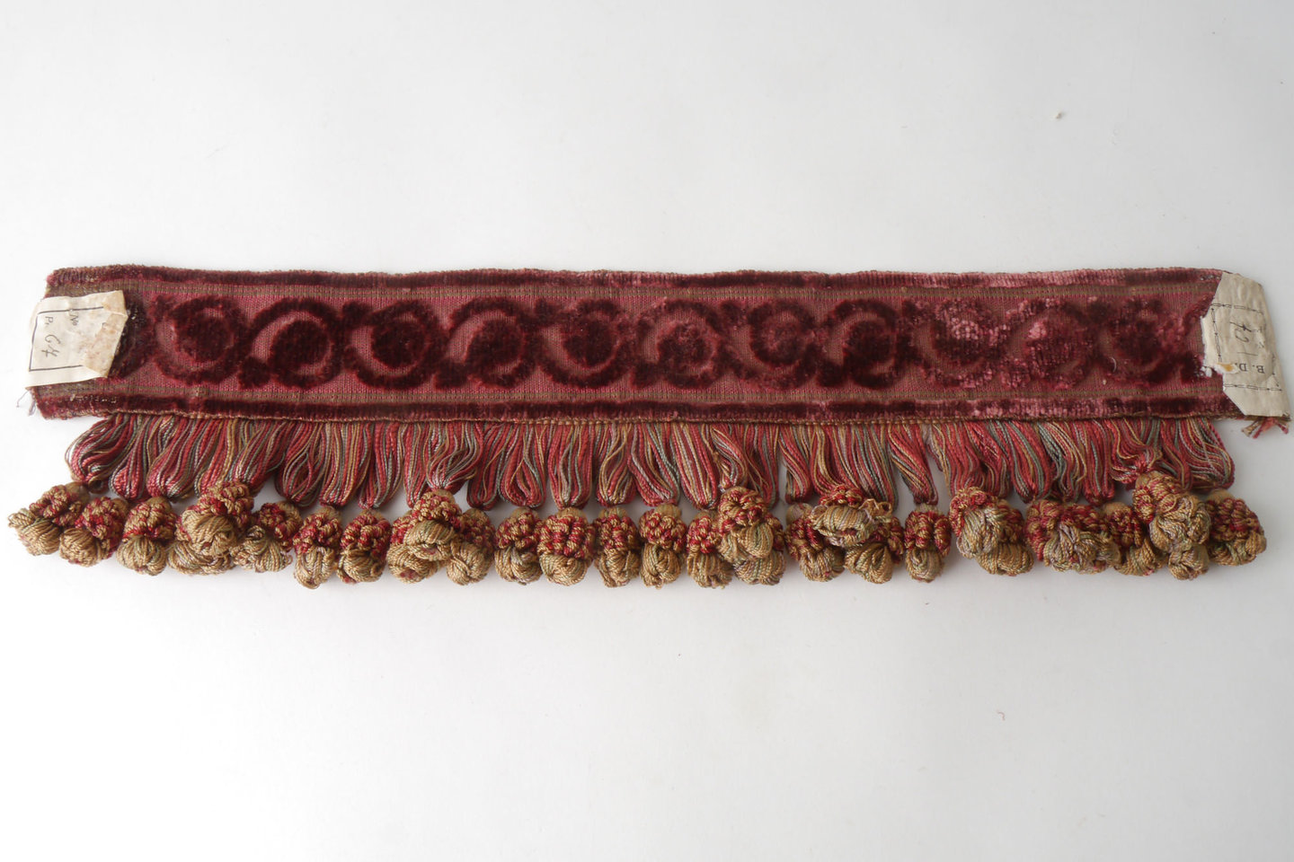 Frange als onderdeel voor het vervaardigen van passement