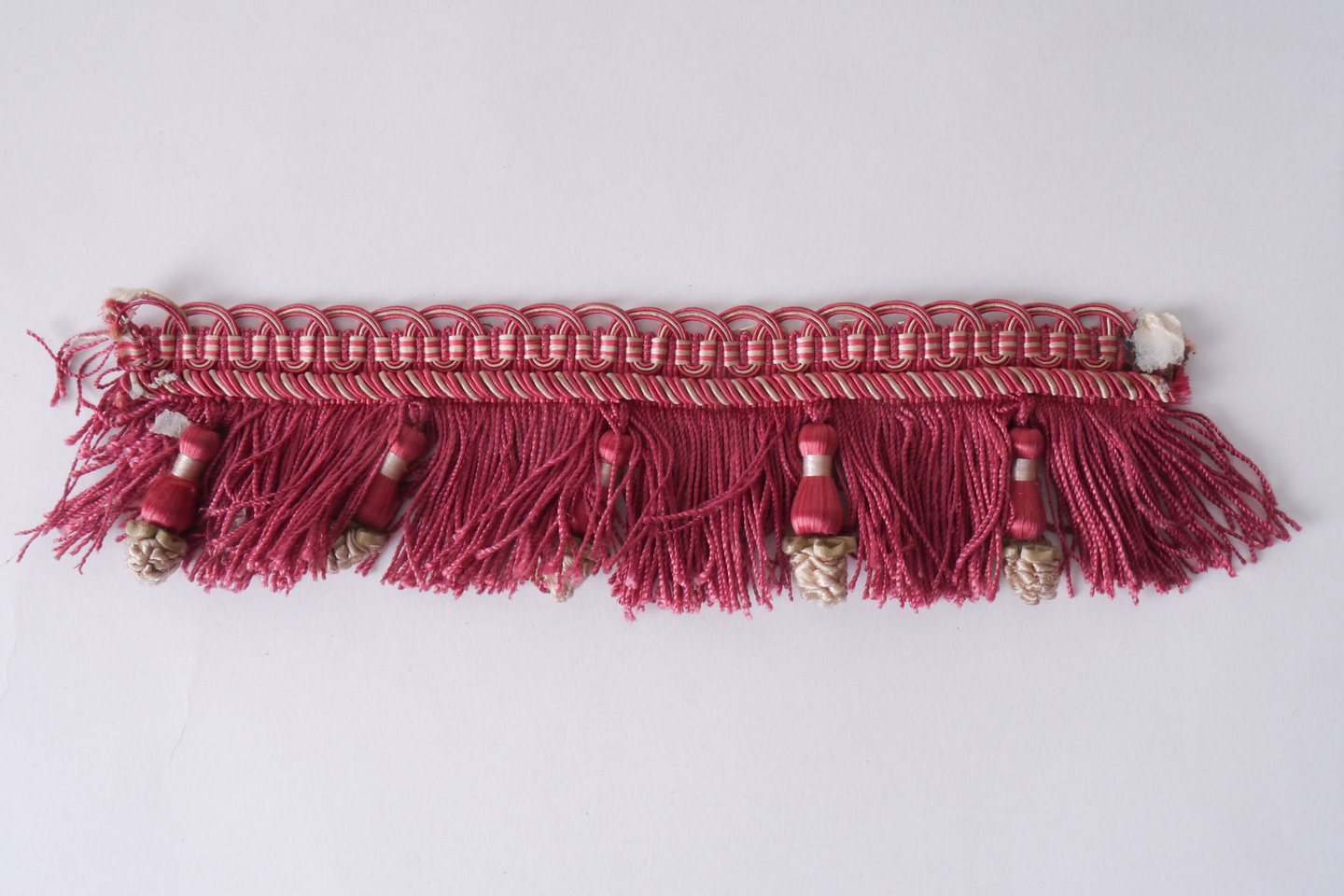 Effilé als onderdeel voor het vervaardigen van passement