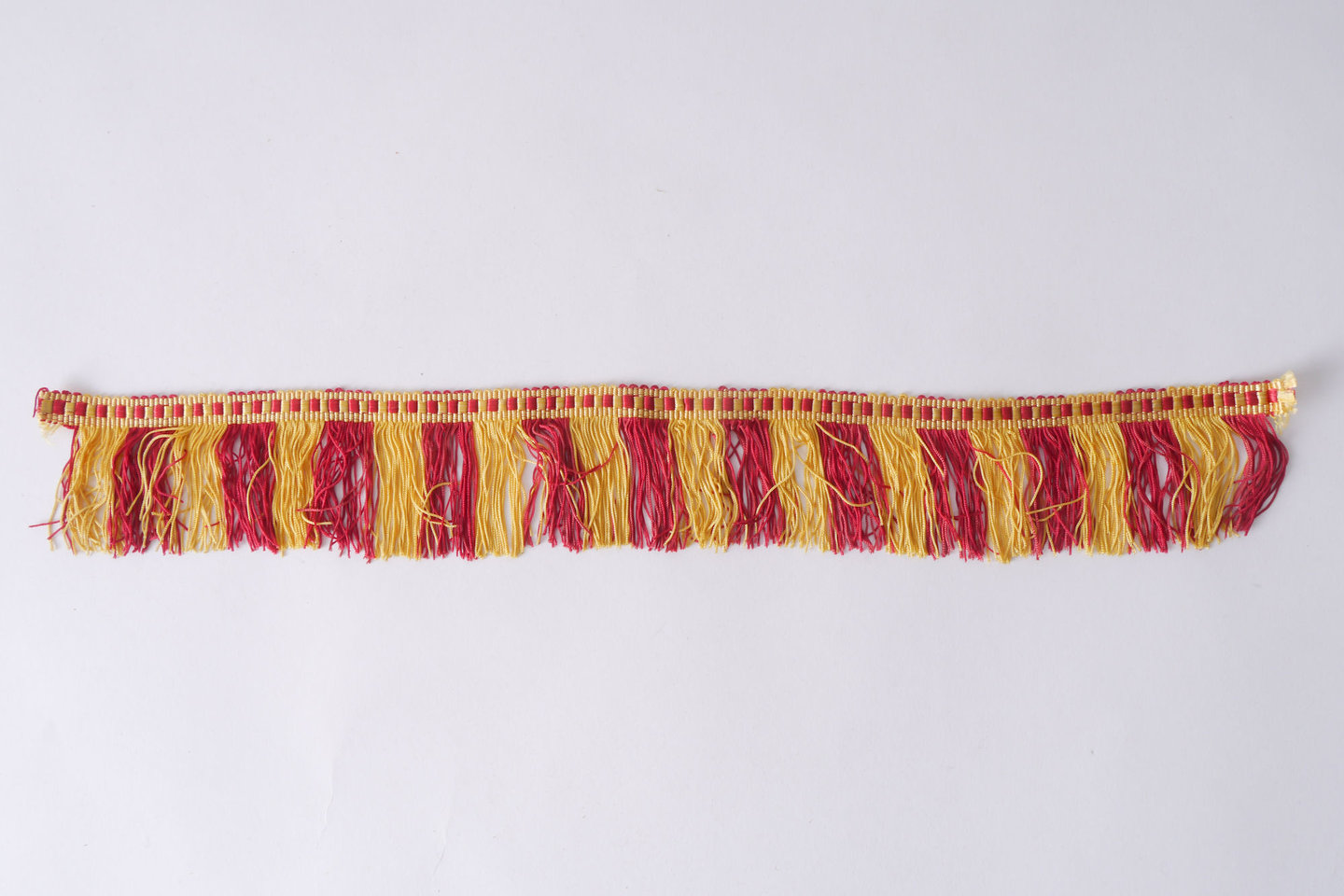 Effilé als onderdeel voor het vervaardigen van passement