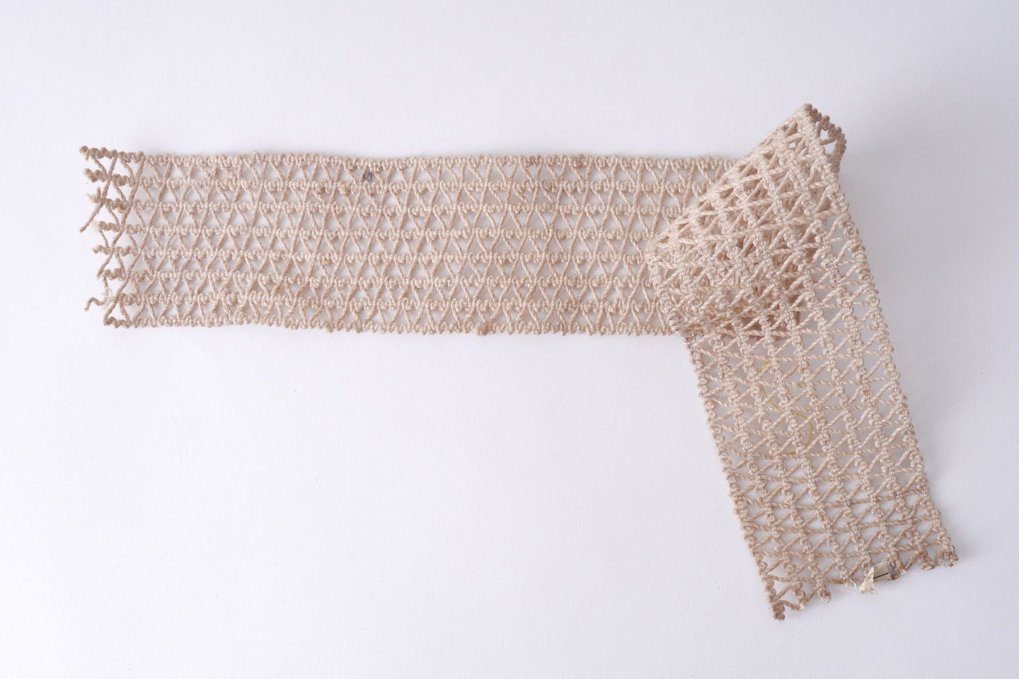 Galon of boord als onderdeel voor het vervaardigen van passement