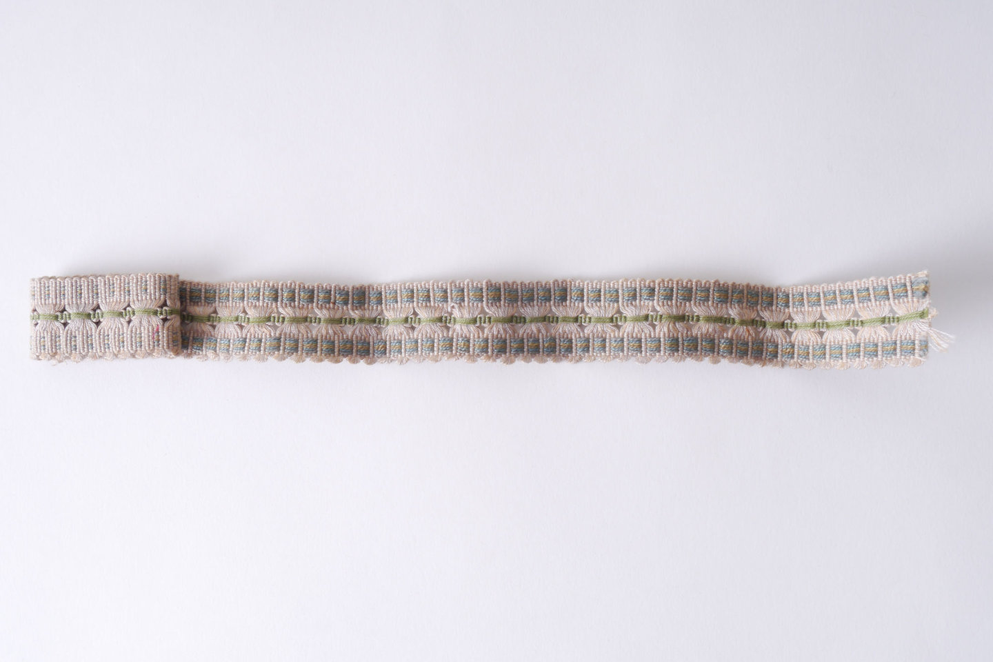 Galon of boord als onderdeel voor het vervaardigen van passement