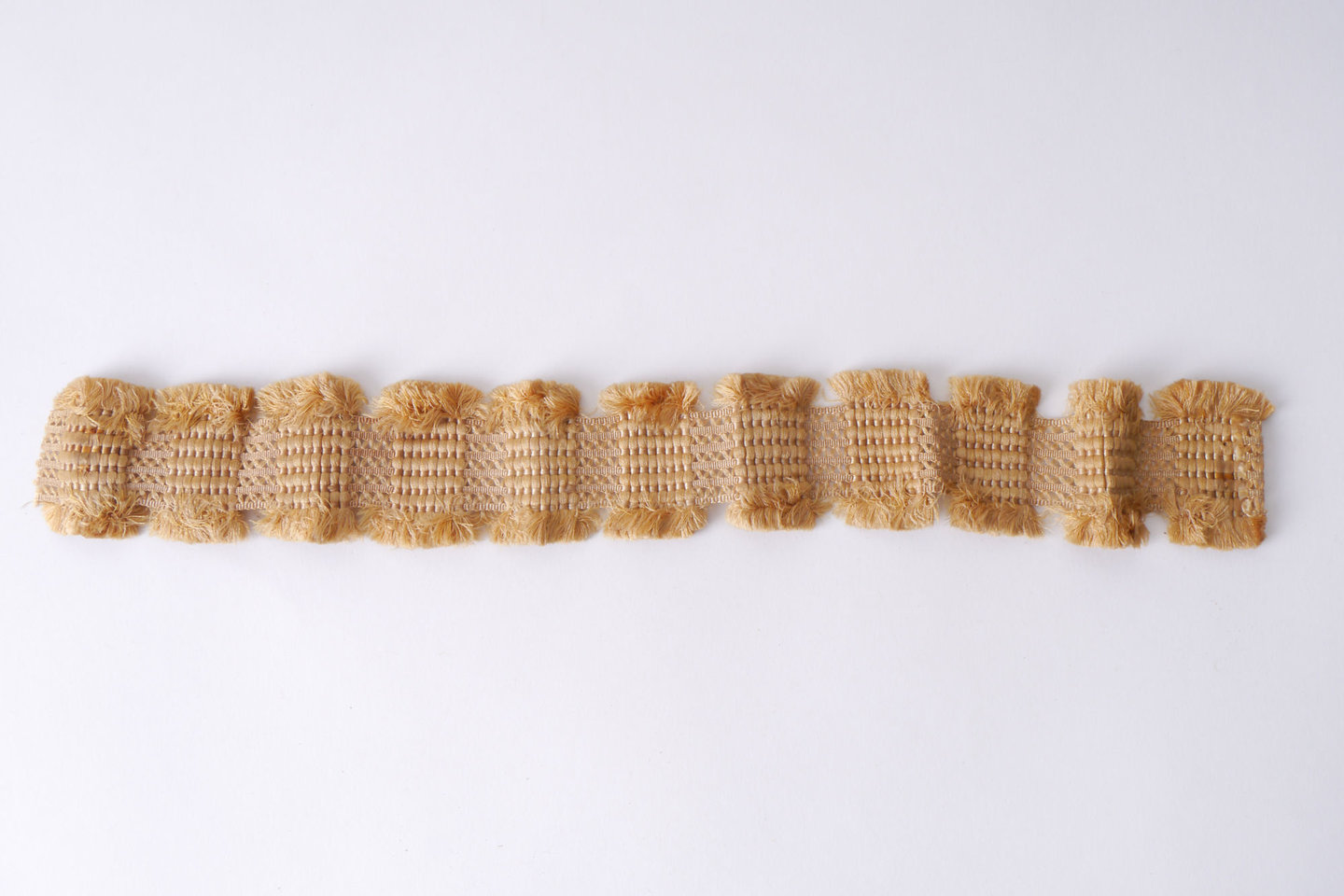 Galon of boord als onderdeel voor het vervaardigen van passement