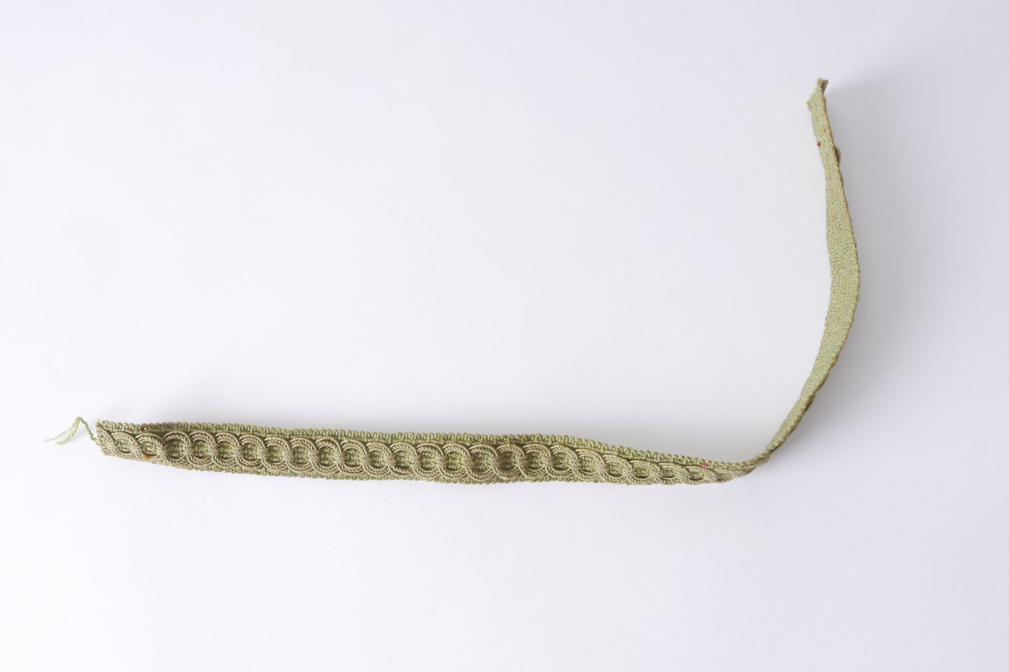 Galon of boord als onderdeel voor het vervaardigen van passement