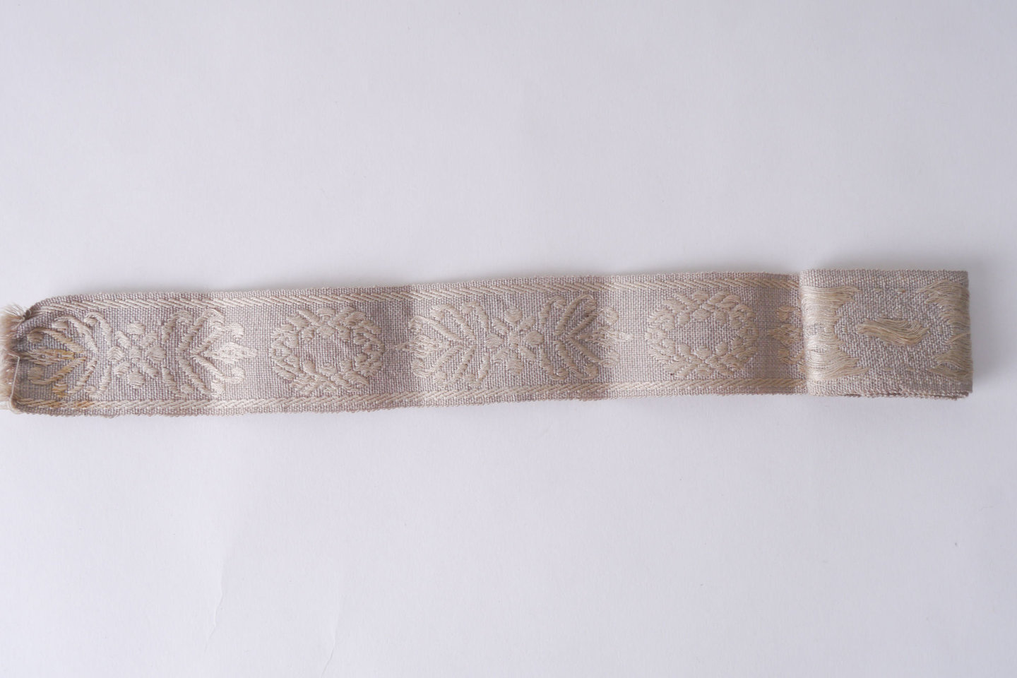 Galon of boord als onderdeel voor het vervaardigen van passement