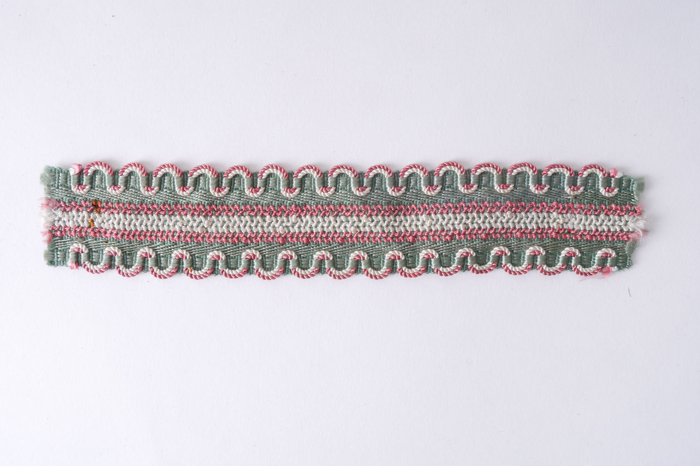 Galon of boord als onderdeel voor het vervaardigen van passement