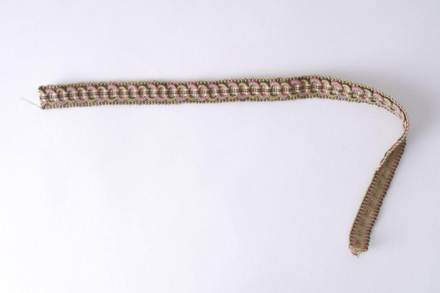 Galon of boord als onderdeel voor het vervaardigen van passement