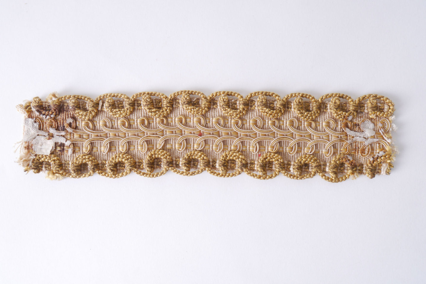 Galon of boord als onderdeel voor het vervaardigen van passement