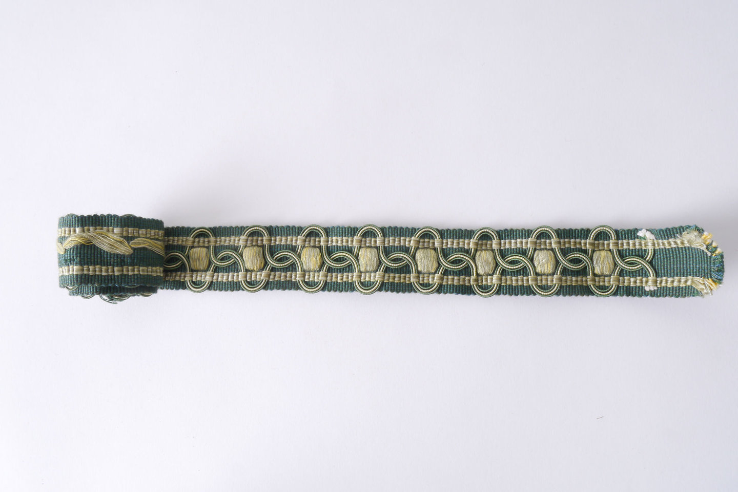 Galon of boord als onderdeel voor het vervaardigen van passement