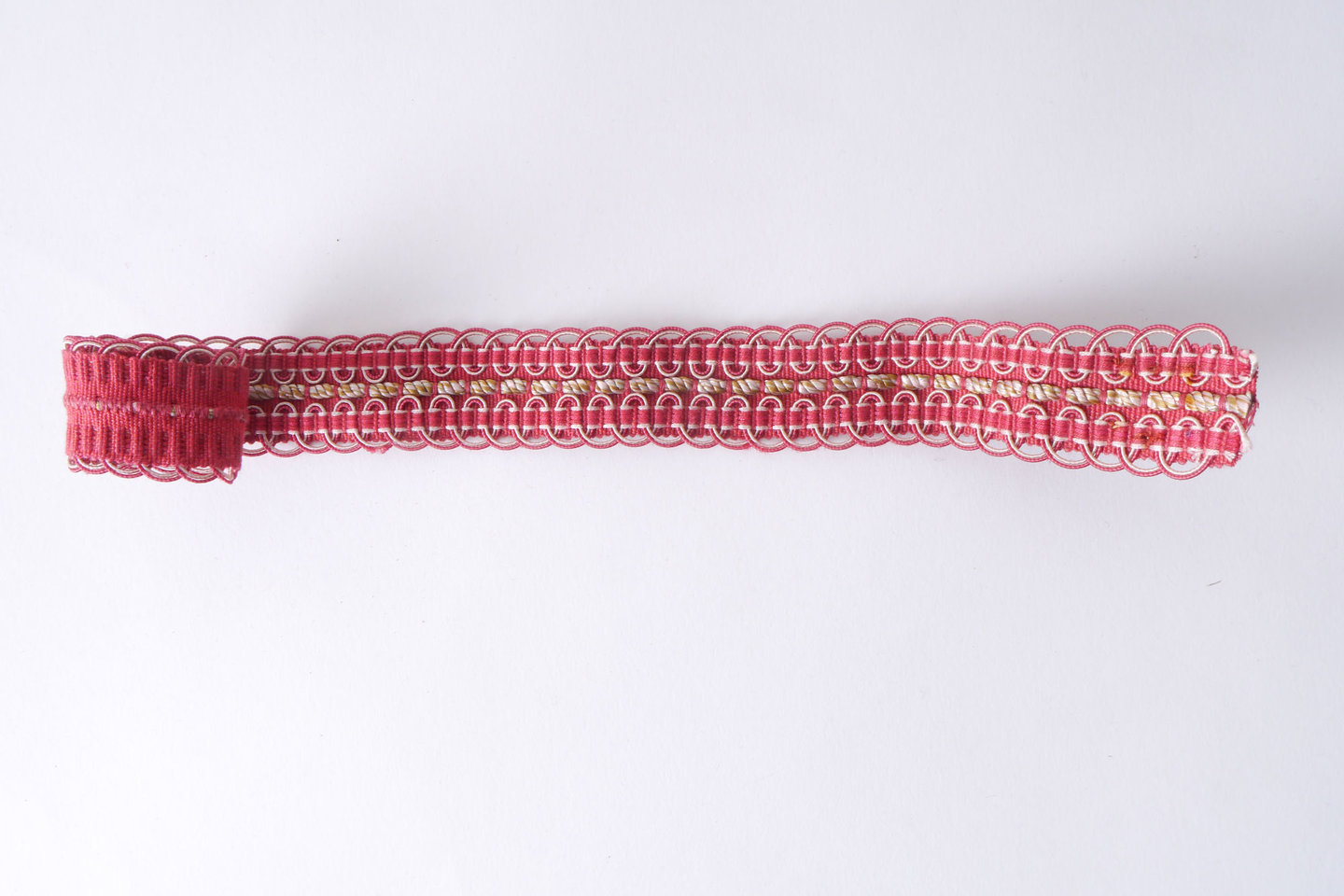 Galon of boord als onderdeel voor het vervaardigen van passement